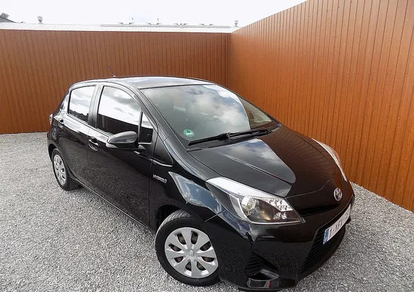 toyota Toyota Yaris cena 34900 przebieg: 175000, rok produkcji 2012 z Wieruszów